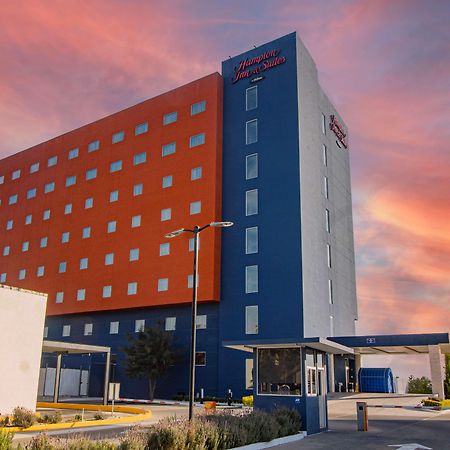 Hampton Inn&Suites by Hilton Salamanca Bajio Bagian luar foto