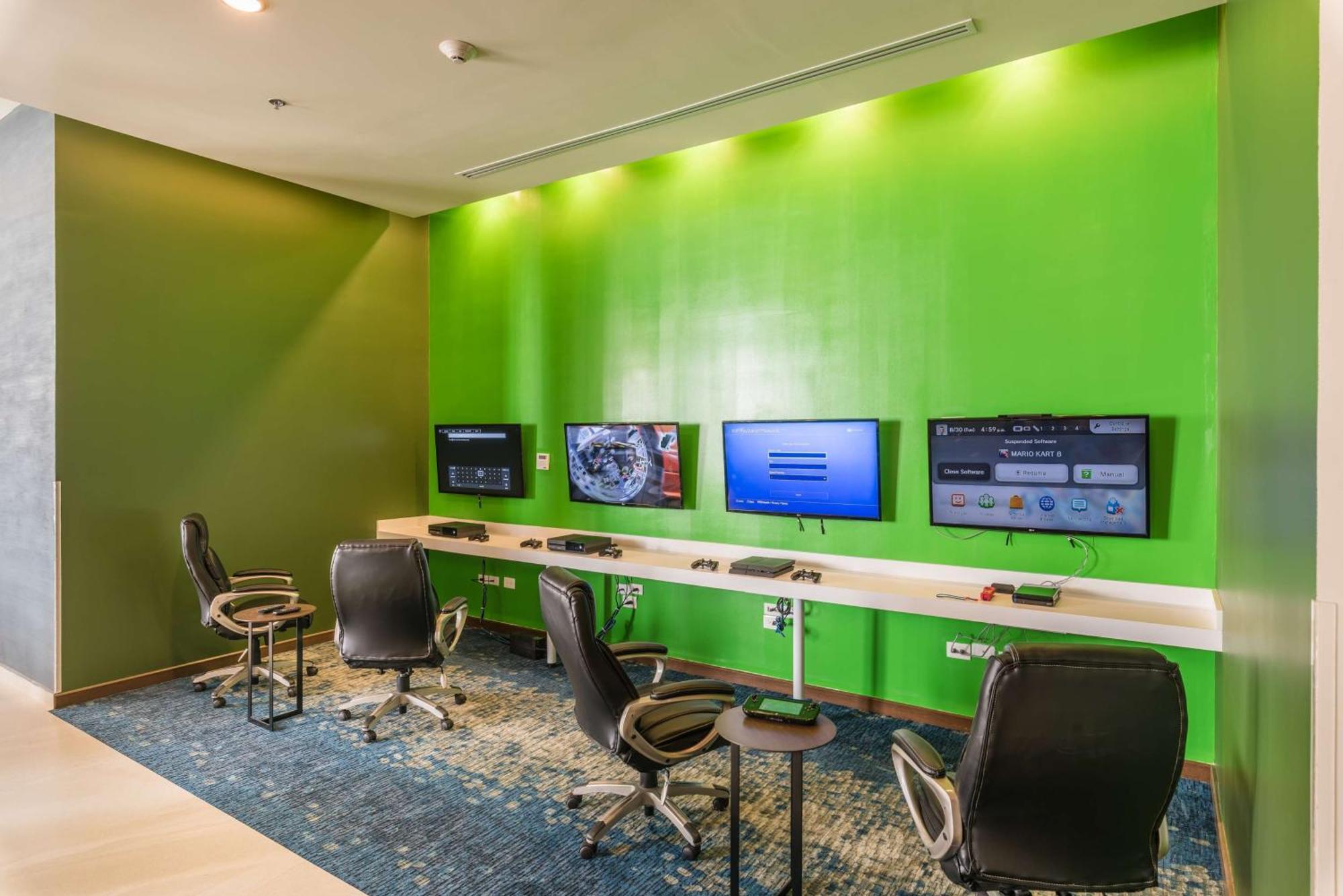Hampton Inn&Suites by Hilton Salamanca Bajio Bagian luar foto